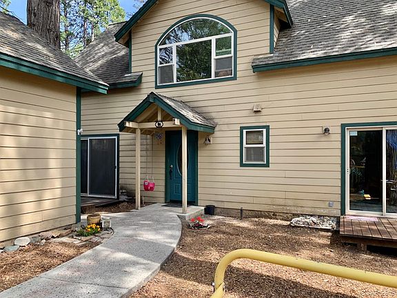 2nd image of 1157 Sequoia St #5