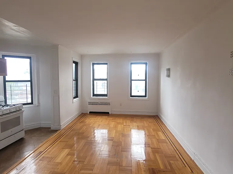 160 Beach 117th St #B2 — Photo 2