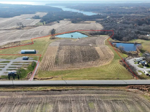 Rr J18, Moravia, IA 52571