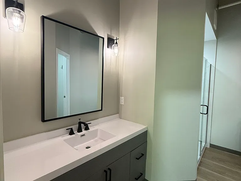 230 Leverette Ln — Photo 6
