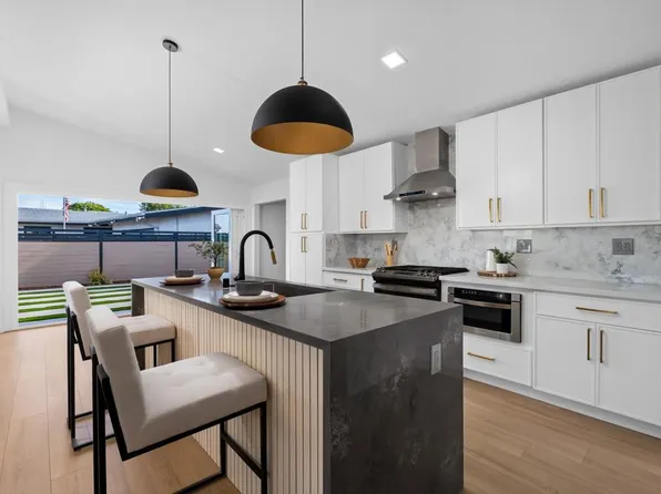 2767 Tonto Way, San Diego, CA 92117