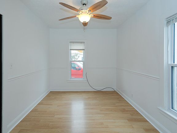 309 Court St-105