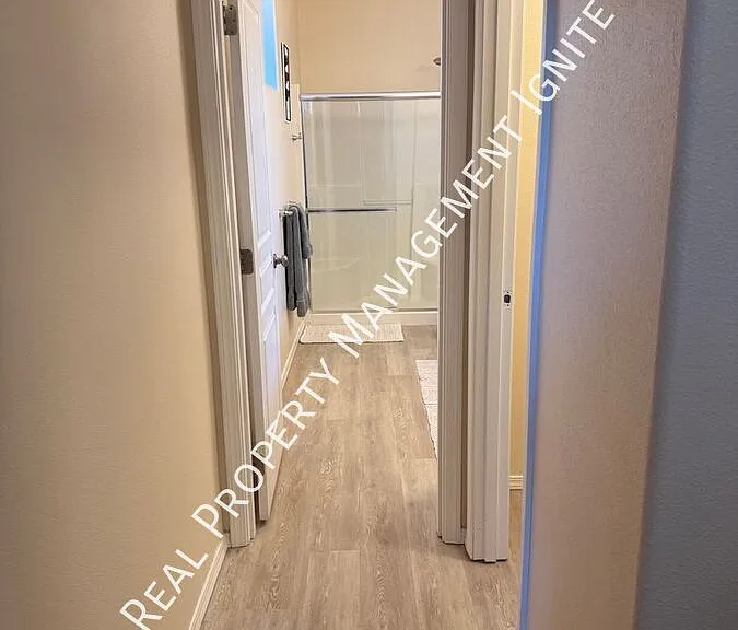 61203 Snowbrush Dr — Photo 8