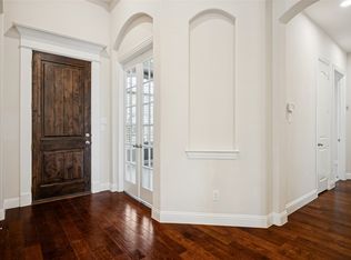 1425 10th St, Lake Dallas, TX 76226