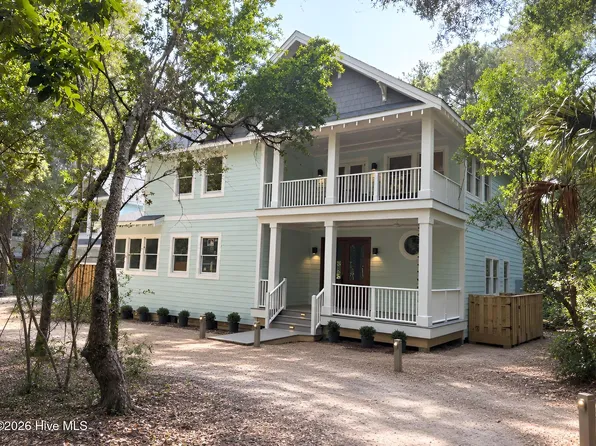 1 Red Bay Court, Bald Head Island, NC 28461