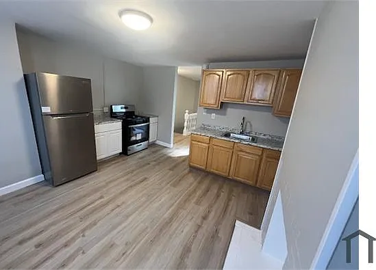 402 N Linwood Ave #2 — Photo 3