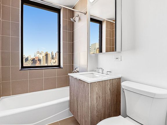 3rd image of 535 W 43rd St #E15