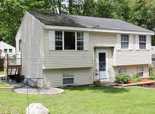 25 Arey St, Billerica, MA 01821