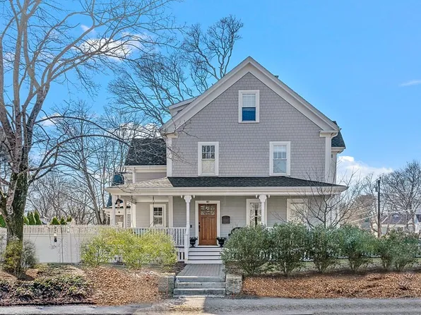 40 Pine St, Concord, MA 01742