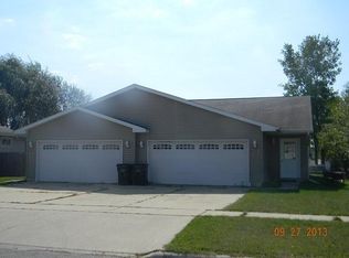 4045 Mark Dr, Waterloo, IA 50701
