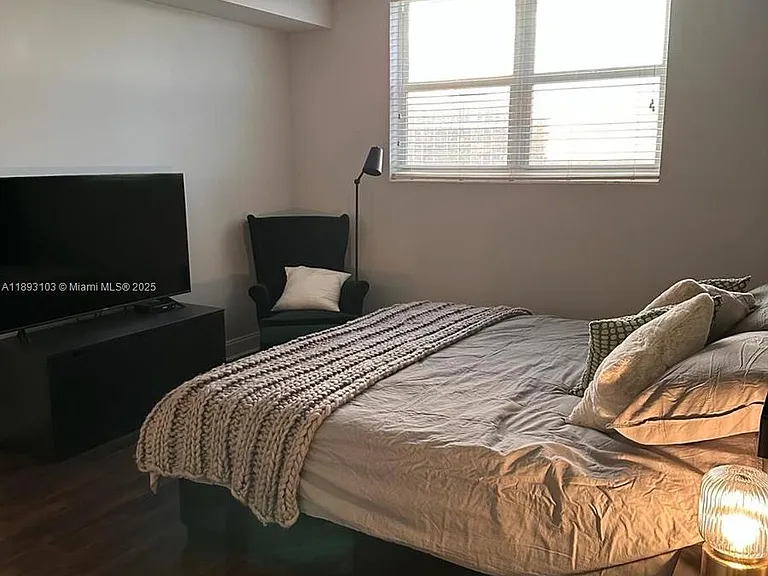 3000 S Ocean Dr #612 — Photo 4