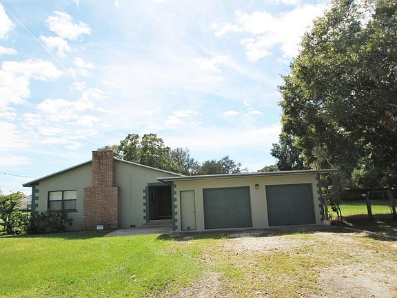 2nd image of 1050 Julia Dr