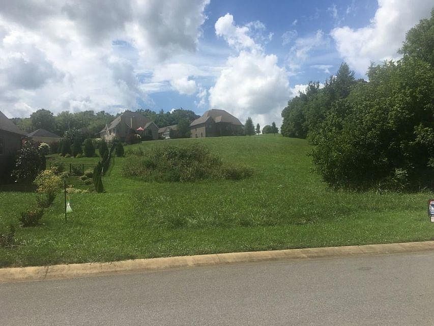 1st image of 109 Forest Ln