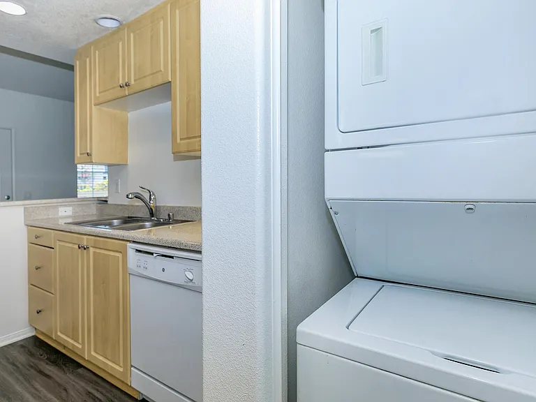 Arbor Lane Apartment Homes — Photo 13