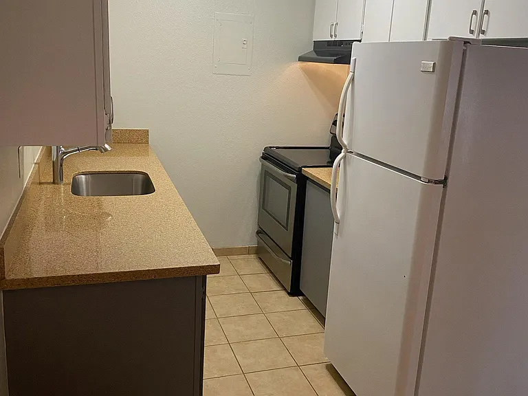 401 Taylor Ave NW #7 — Photo 4