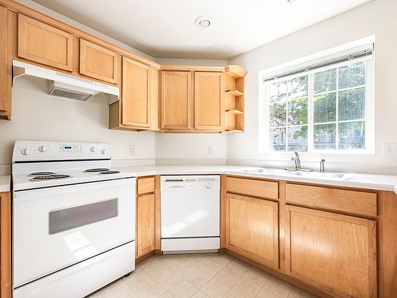 4th image of 1129 W 1335 S