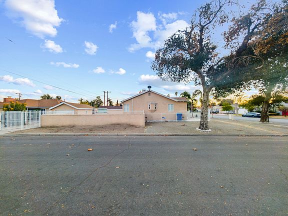 2nd image of 2597 Lincoln Dr