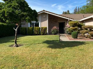 8 Shady River Cir, Sacramento, CA