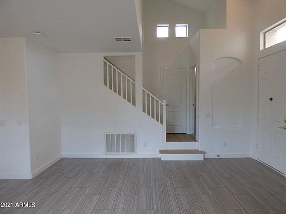 5th image of 14369 W Lexington Ave
