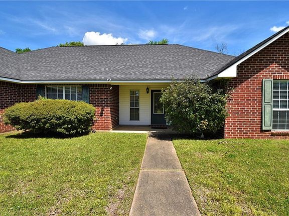 4th image of 73 Bayou Oaks Dr