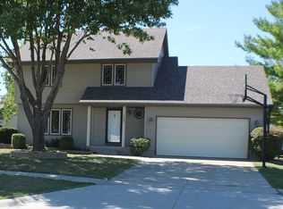 155 Ashland Ct, Waukee, IA 50263