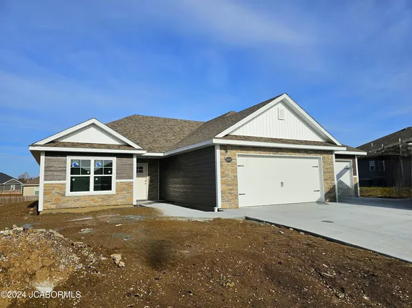 5005 America Dr, Ashland, MO 65010