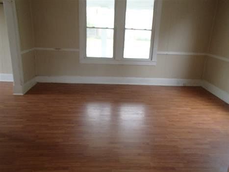 5th image of 18298 Virginia Ave