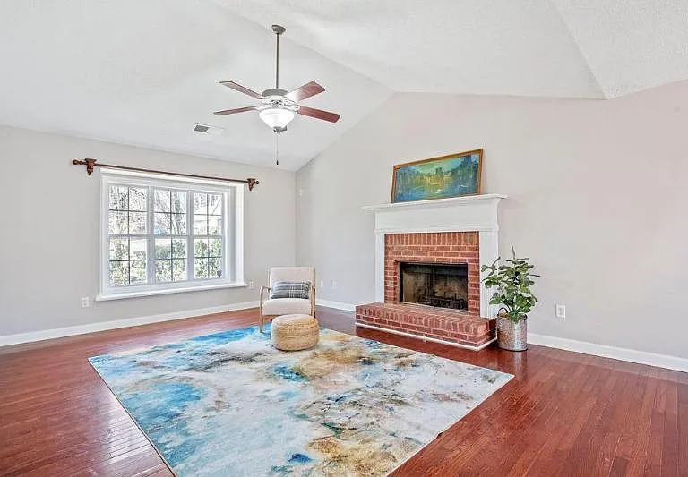4796 Baker Dr NW — Photo 2