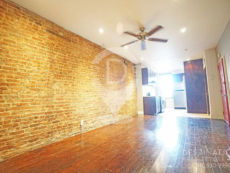 480 3rd Ave #2L — Photo 9