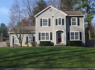 10 Commons Blvd, Halfmoon, NY 12065