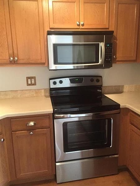 1st image of 4355 Village Dr