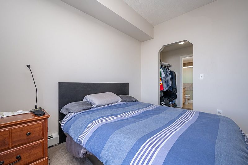 Calgary Apartment for rent - 1 Bedroom — photo 14