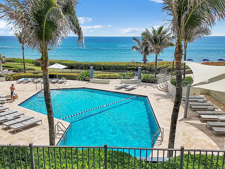 500 S Ocean Blvd #1009 — Photo 40