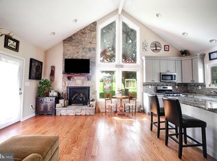 1152 Chrome Hill Rd, Jarrettsville, MD 21084