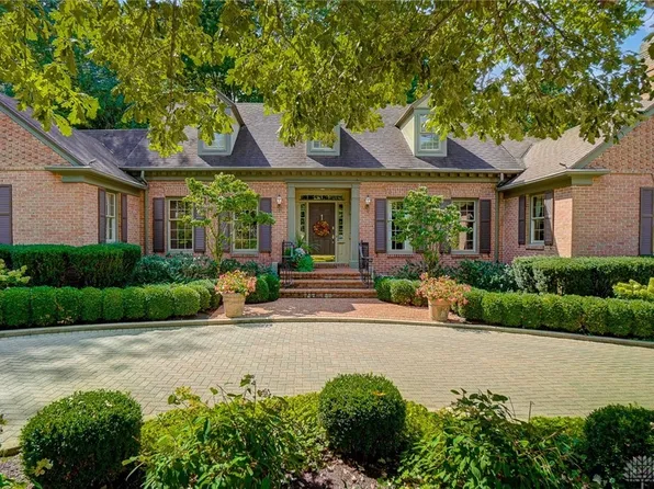 760 Winding Way, Dayton, OH 45419
