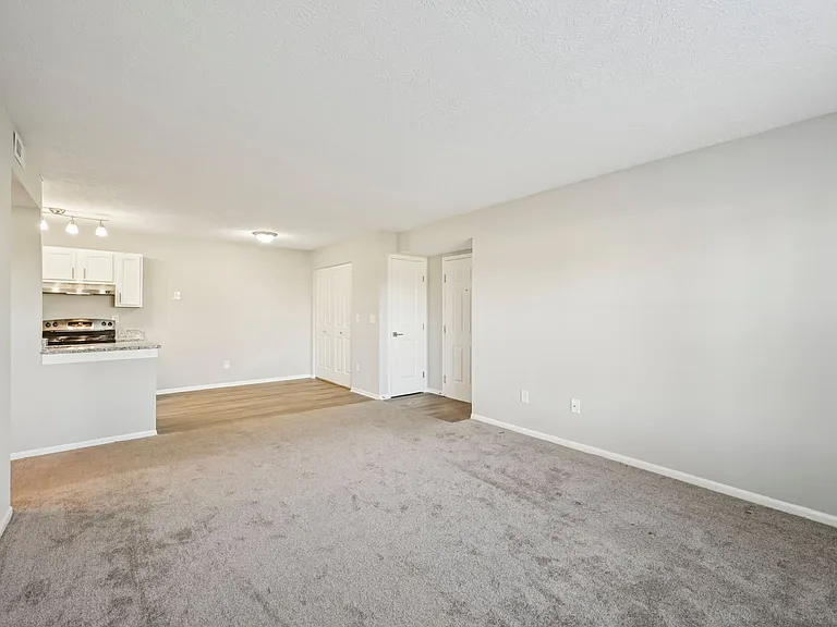 Greensview — Photo 44