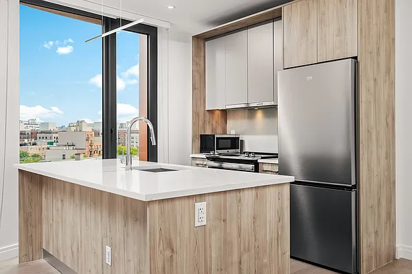 Rented by Nooklyn NYC LLC | media 24