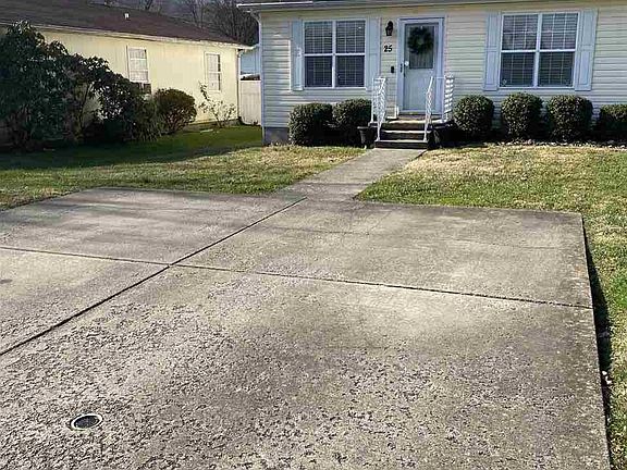 2nd image of 25 N 1st St
