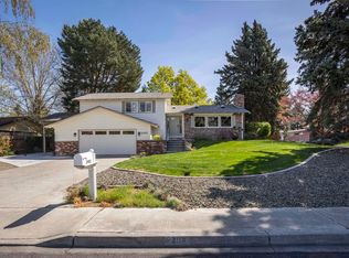 2402 Alexander Ave, Richland, WA 99354