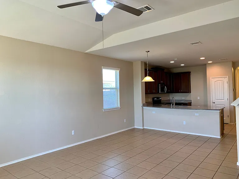 17208 Bridgefarmer Blvd — Photo 7