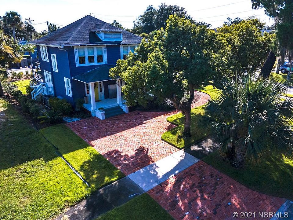 1st image of 617 Live Oak St
