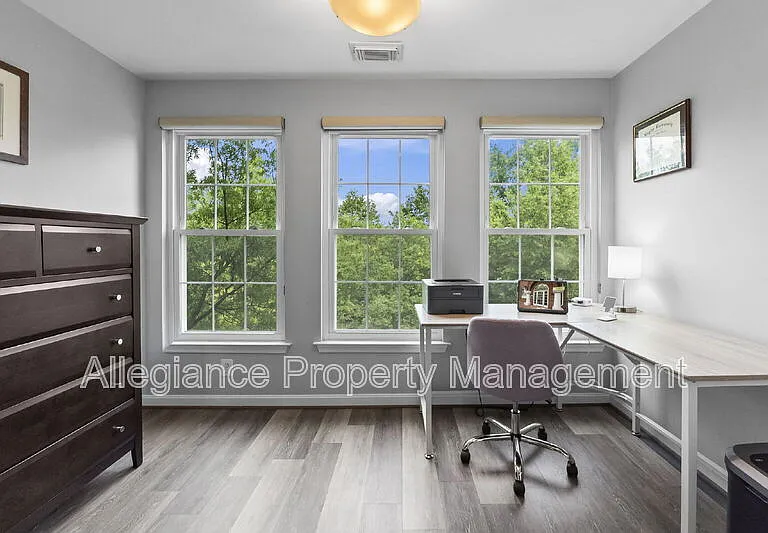 171 Somervelle St #406 — Photo 20