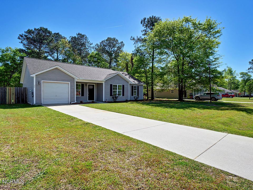 105 Ashbury Park Lane, Richlands, NC 28574 | Zillow