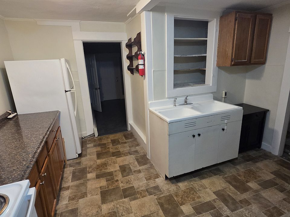 1st image of 2 Cobbler Ln #3