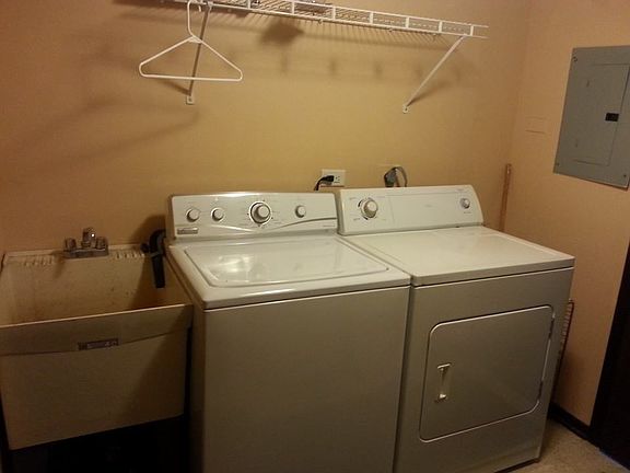 5th image of 17007 Grissom Dr #2B