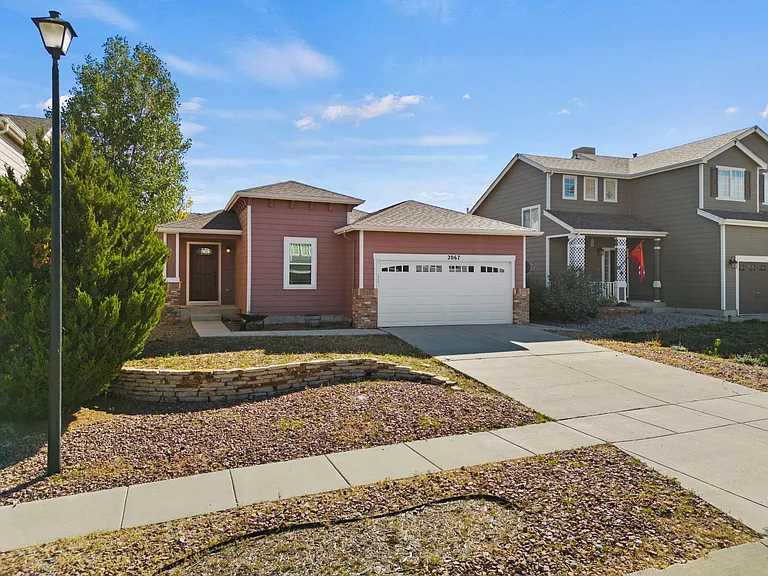 2067 Woodpark Dr — Photo 3