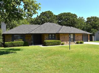 2449 Whispering Oak Dr, Seminole, OK 74868