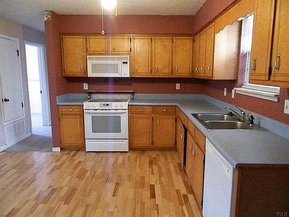 2nd image of 8241 Tempest Dr