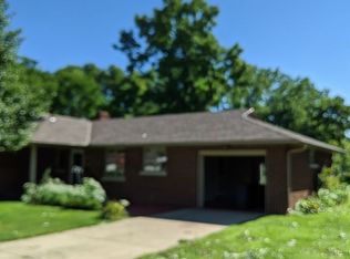 2256 Saint Vincents Ave, La Salle, IL 61301