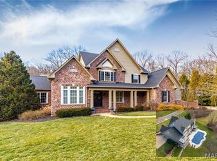 12765 Zacharys Rdg, Saint Louis, MO 63127